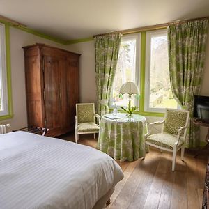 Camera con letto queen size